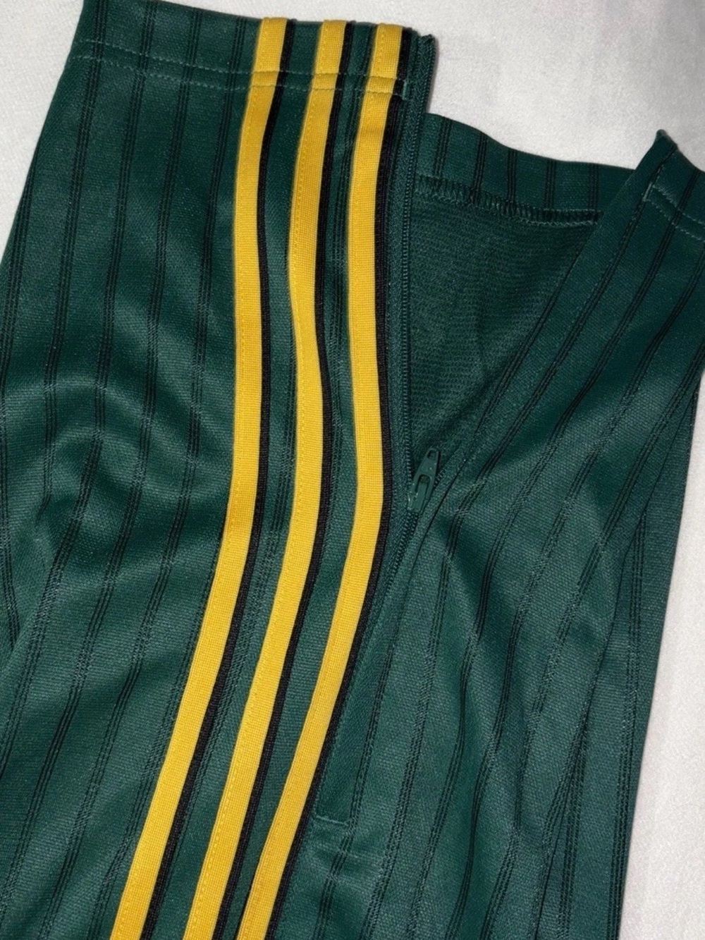 Adidas Originals Men's Firebird Loose Pinstripes Track Pants KE3456 Sweats Sz L - Picture 3 of 9